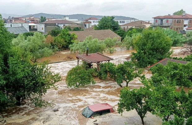 360 речни участъка в страната са с намалена проводимост на водата и застрашават живота на хората, 7 от тях са на територията на община Царево