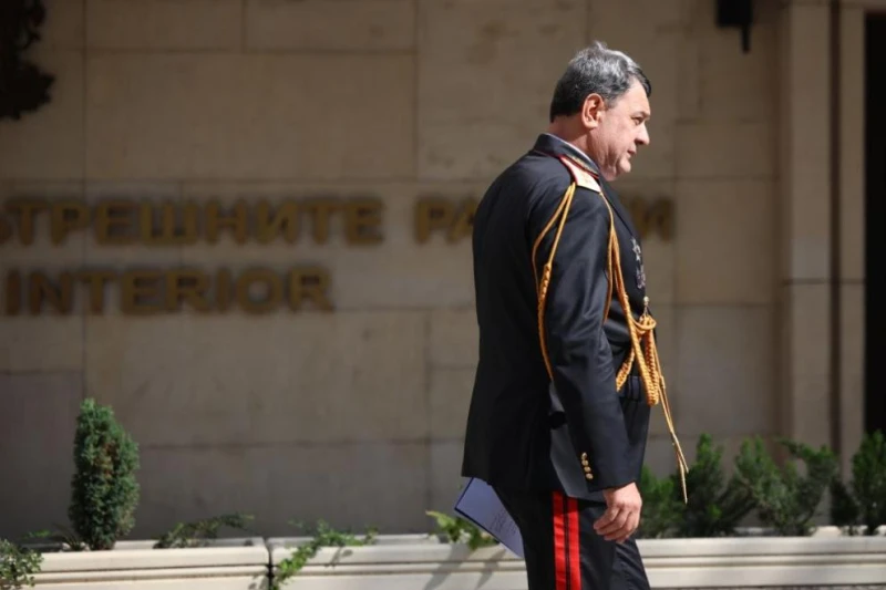 Президентът освободи Петър Тодоров, Живко Коцев поема поста на главен секретар на МВР