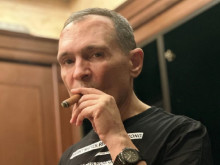 Божков говори в 12,00 часа