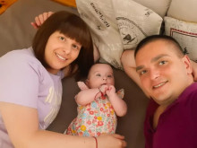 Бебето на обичан фолк дует стана хит в мрежата