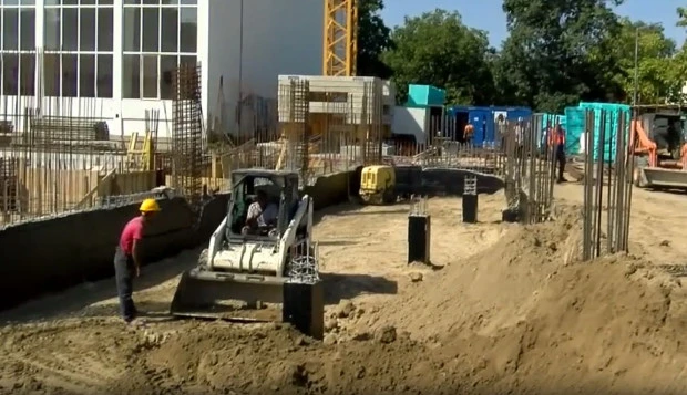 Ново 20: Препроектират плувния басейн "Младост" в Пловдив