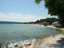 Асеновградски младежи се обърнаха с водно колело в морето край Албена