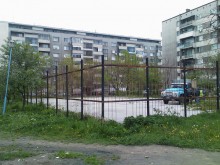 Пенсионери победиха децата и спорта, спряха реконструкцията на спортна площадка