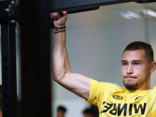 Младежки национал все по-близо до завръщане в игра, Ботев тренира във фитнеса
