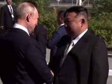 Путин и Ким Чен Ун пристигнаха на космодрума Восточний, започват преговорите