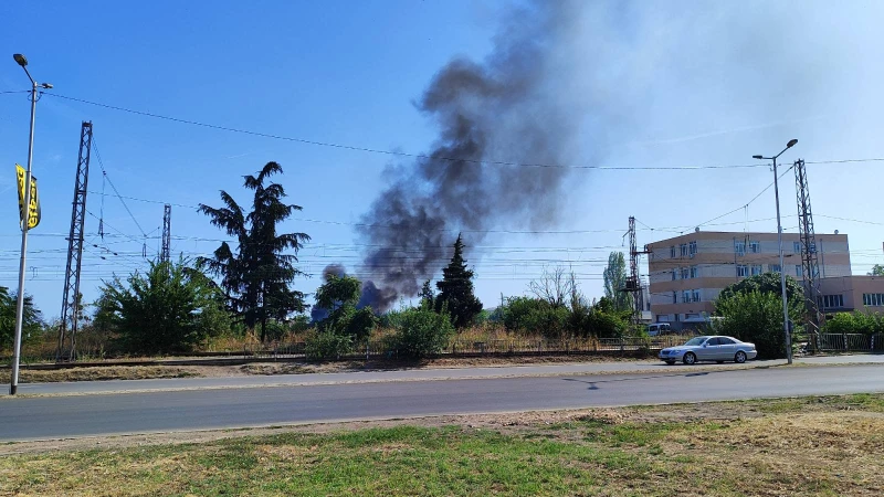 Пожар до бензиностанция вгидна на крак старозагорските пожарникари