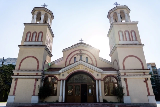 В пловдивския район "Тракия" дават курбан за Кръстовден