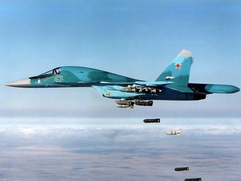 Русия постави далекобойни ракети на Су-34 за стратегически мисии в евентуална война с НАТО