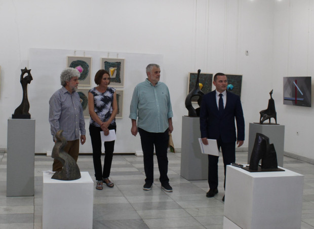 TD В Художествената галерия бе открита съвместната изложба Живопис и скулптура