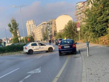 Маскирани влязоха в столичен бизнес център, има прострелян