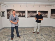 Пловдивски фотограф подреди изложба в Бургас