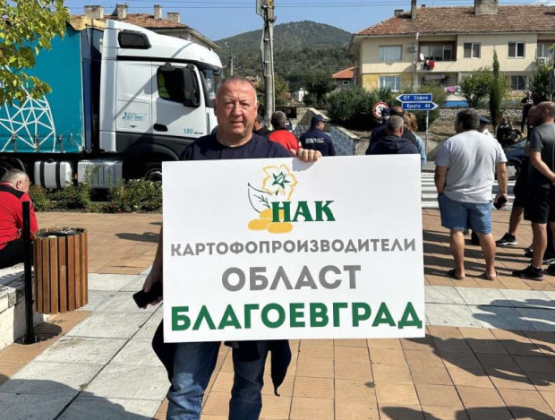 Председателят на Националната асоциация на картофопроизводителите Владимир Шаренкапов пред Фокус от блокадата в