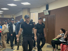 Доведоха в съда ОПГ, действала и в Пловдив, крият се