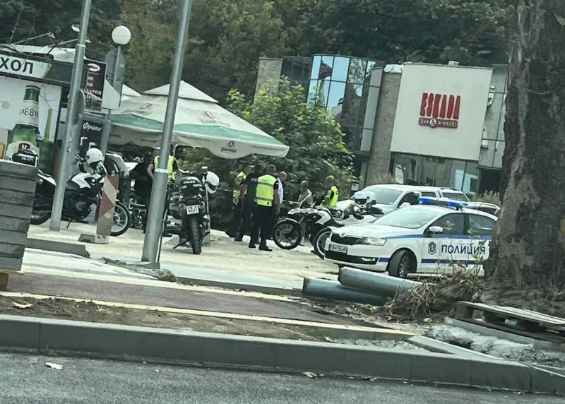 Полиция отцепи район в Пловдив