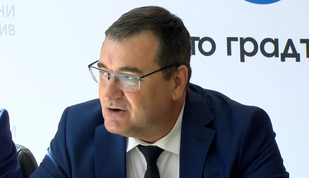 </TD
>Коалиция Съединени за Пловдив представи кандидатите си за кметове на