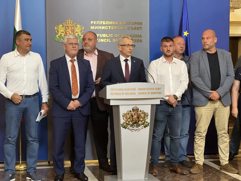 Правителството и земеделците подписаха меморандум
