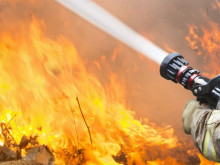 Мъж от Плевенско е с опасност за живота след изгаряния от пожар