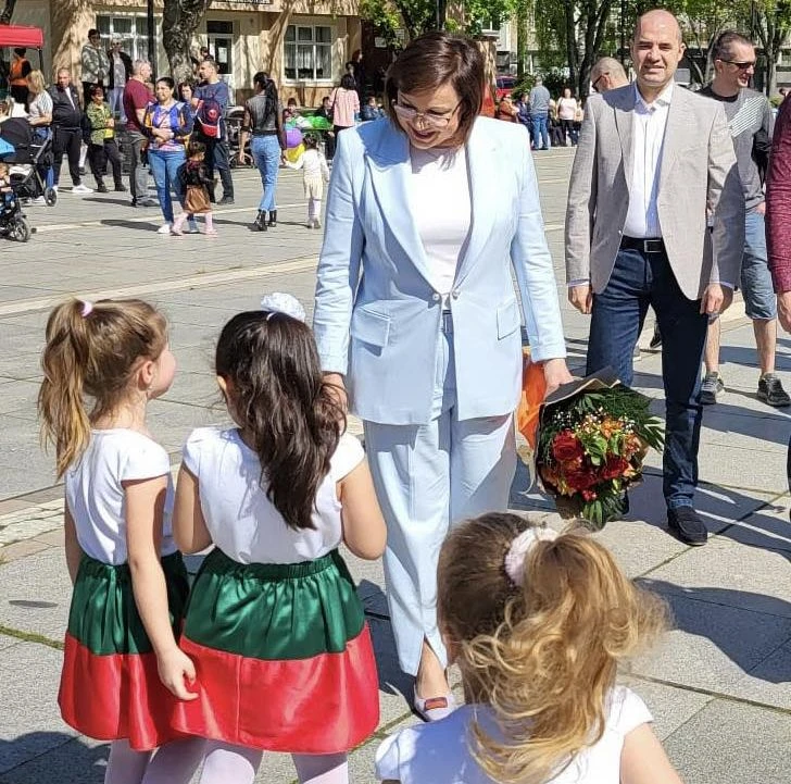 Корнелия Нинова: Вицепрезидентът Йотова навръх празника напада и заплашва