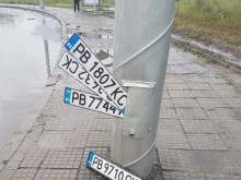 Защо "РВ" е Пловдив, "ТХ" е Добрич, а Ямбол "У"?