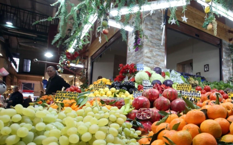 Цените на плодовете и зеленчуците в Гърция продължават да се покачват