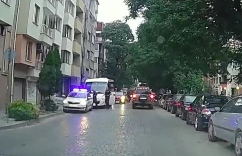 Гневна пловдивчанка: 1-во районно, с кастинг ли ви избират?