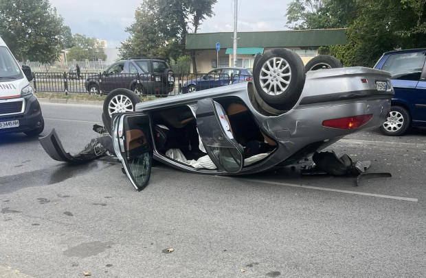 TD За тежък инцидент в Пловдив научи Plovdiv24 bg Лек автомобил се