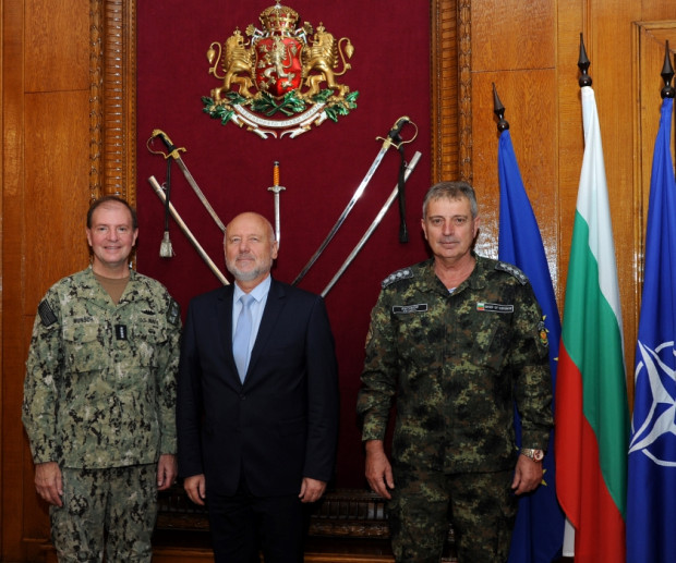 Министърът на отбраната Тодор Тагарев се срещна днес 25 септември