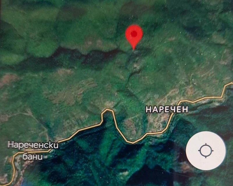Кмет, полиция и ловци търсиха изгубена в планината жена