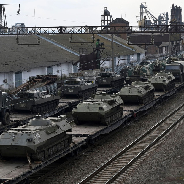 Русия строи нова железопътна линия до Мариупол, с която ще снабдява войските в Южна Украйна без да използва Кримския мост