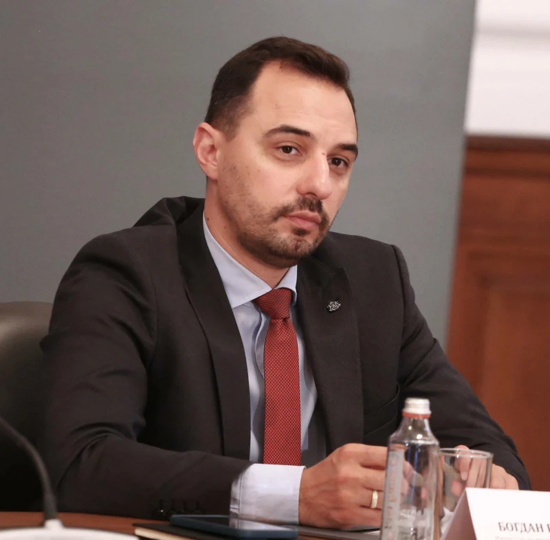 Министър Богданов: Искаме да върнем българи от чужбина да работят у нас