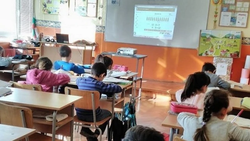 Траян Траянов, "Заедно в час": Близо половината от българските ученици завършват общото си образование неподготвени за живота