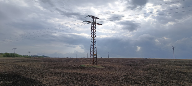 </TD
>Четири въздушни електропровода, захранващи бургаския квартал Сарафово“, ще бъдат изцяло
