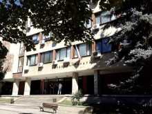 Младеж от Дупница е под стража заради сериозни провинения с малолетна