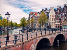 Амстердам въвежда най-високата туристическа такса в Европа