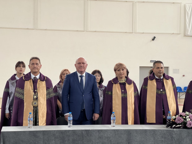 TD Пловдивският университет отвори врати за 63 ти път за своите първокурсници