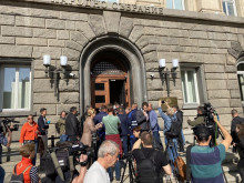 Бойко Борисов, Кирил Петков и Делян Пеевски водят лично разговорите с протестиращите миньори