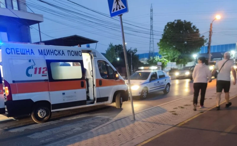 Велосипедист е блъснат на столичен булевард, шофьорът е избягал