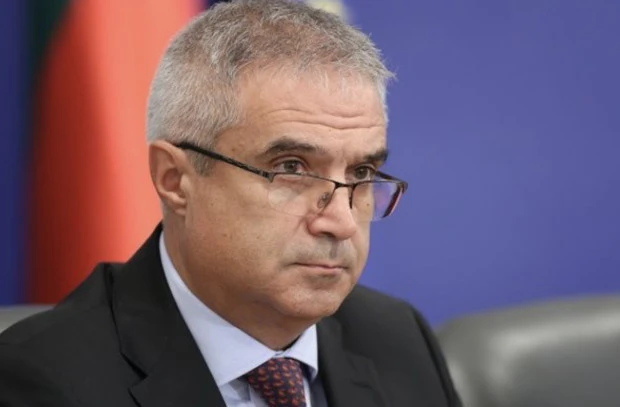 Пеевски: Ако Радев е подписал нещо неизпълнимо, да си заминава