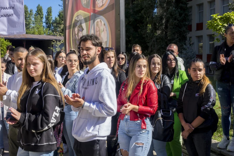 Новите магистърски програми в УХТ привличат студенти от чужбина