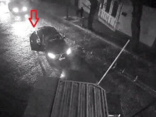 Бизнесмен би жестоко с юмруци общински охранител