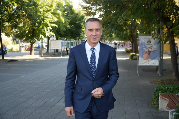 TD Кандидатът за кмет на Бургас на ПП ГЕРБ представи управленската