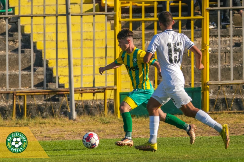 Добруджа без основен играч срещу Локо