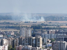 Пожар гори на 2-3 километра на изток от Пловдив