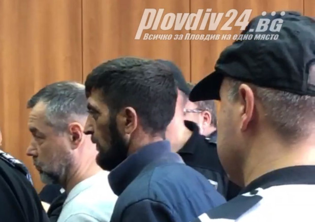 </TD
>Пловдивският окръжен съд взе най-тежката мярка за неотклонение задържане под