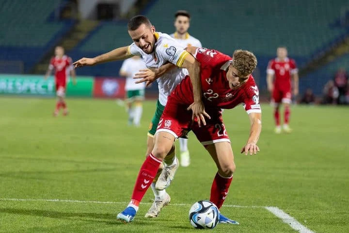 ФК Ботев поздрави свой играч за дебют срещу България