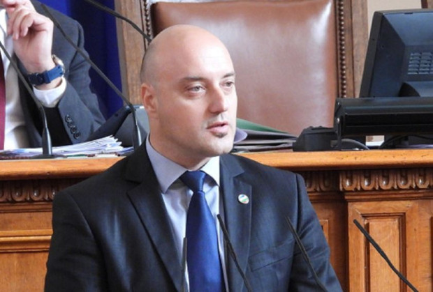 TD Правителството ще се съобрази с препоръките на Венецианската комисия по