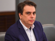 Асен Василев с лоша новина за всички пенсионери