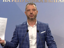 Делян Добрев: Хранилката на "Лукойл" се оказа много голяма 