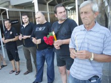 Фенове на Локомотив почетоха Георги Илиев 5 години след смъртта му