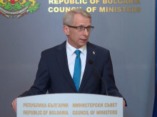Денков: Завеждам дело срещу хората, които говорят за хранилката "Лукойл"